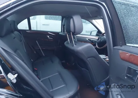 2013 Mercedes-Benz E 350 4Matic из США, поврежденный, VIN WDDHF8JB9DA723688